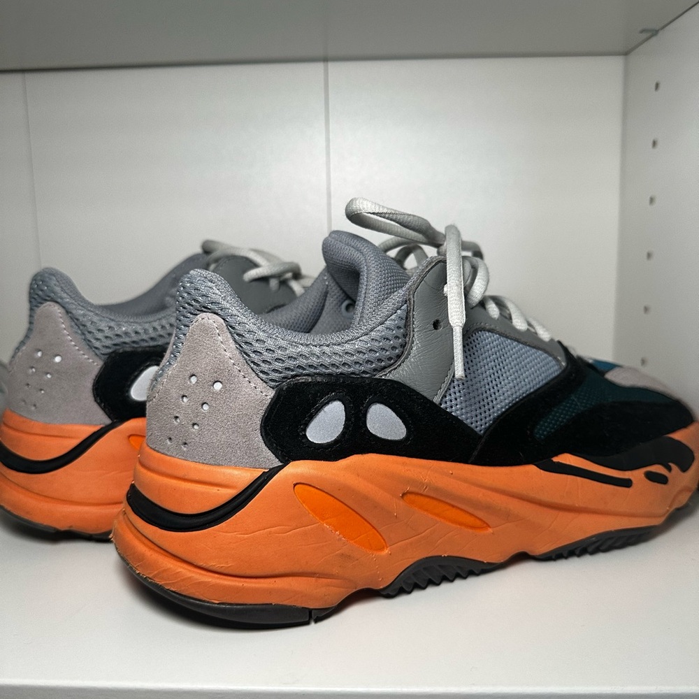 Yeezy Boost 700 "Wash Orange"